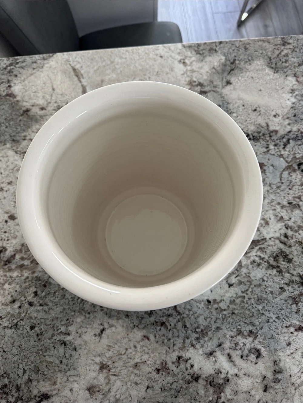 Martha Stewart White Ceramic Ribbed Waste Basket
